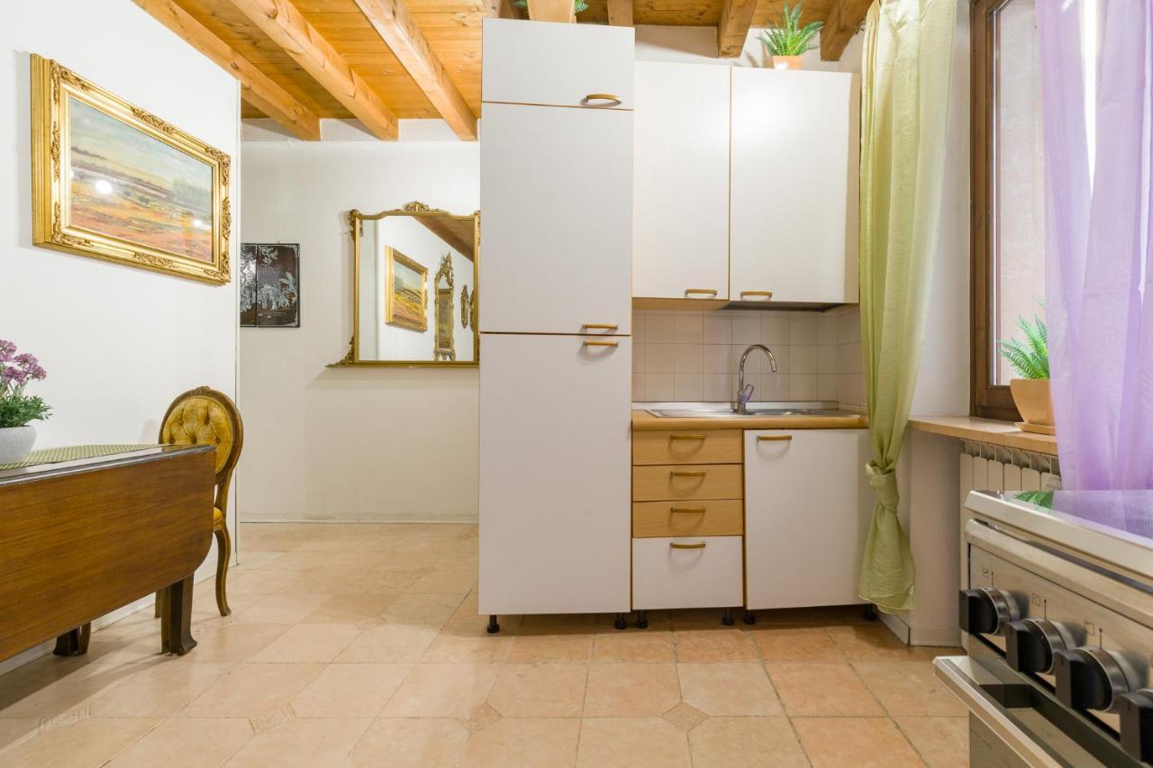 דירות Fairy Studio In ורונה מראה חיצוני תמונה